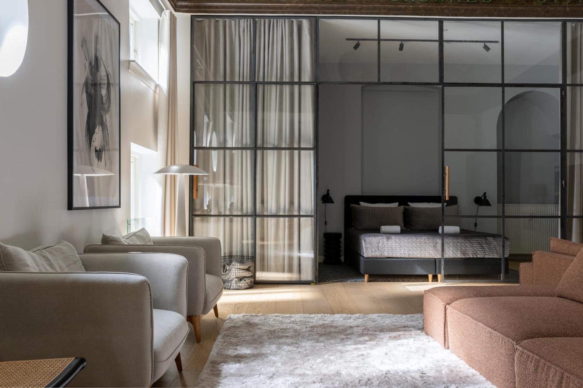 Unique 3 Bedroom Apartment In Vibrant Frederiksberg Копенхаген Екстериор снимка